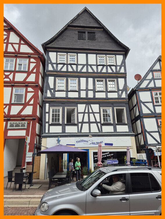 2-Zimmer-Wohnung in Altstadt - zentrale Lage - zu vermieten