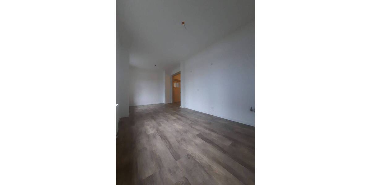 Etagenwohnung Zwickau Pölbitz - 5 Zimmer, 156 m&sup2;, 1.095&euro; | Angebot:26170929