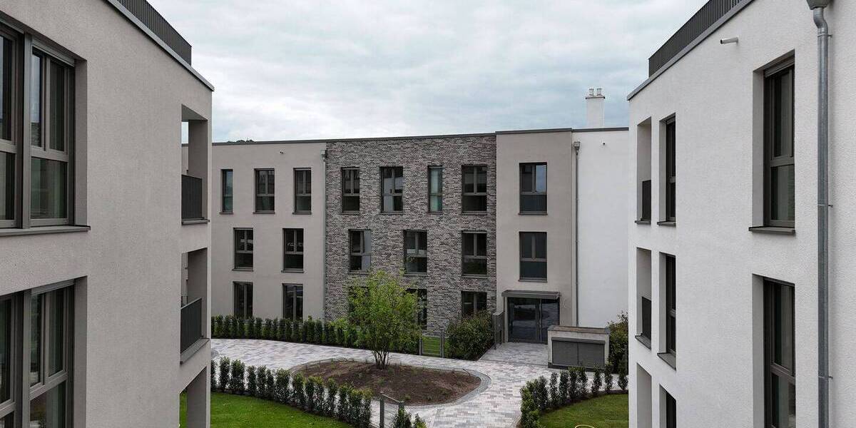 NEUBAU ERSTBEZUG-Charmante 3 Zi Whg-mit Gäste WC und Balkon-Wohnen auf höchstem Niveau 3 zimmer