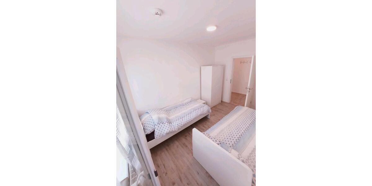 Wohnen auf Zeit Erfurt Hohenwinden - 2 Zimmer, 65 m&sup2;, 550&euro; | Angebot:26669903