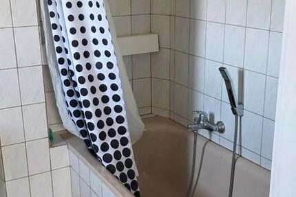 Wohnung Neunkirchen Heinitz - 4 Zimmer, 80 m&sup2;, 650&euro; | Angebot:26258325