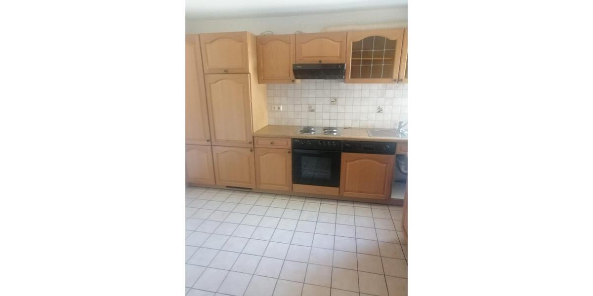 3-Zimmer-Wohnung mit Balkon und Einbauküche 3 zimmer