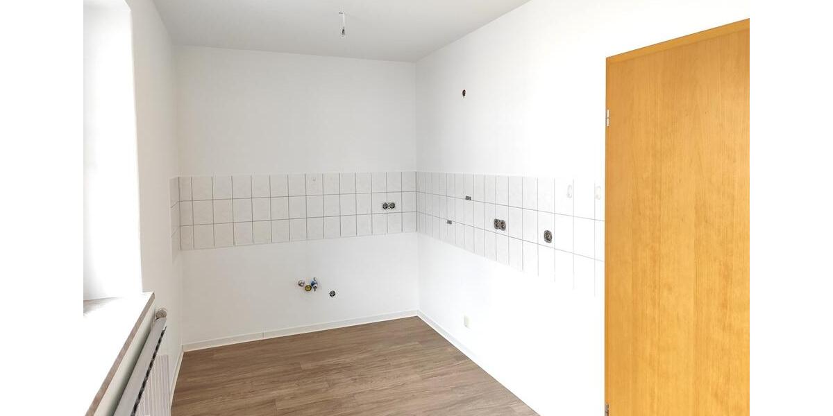 Etagenwohnung Triptis - 2 Zimmer, 49 m&sup2;, 345&euro; | Angebot:26561603