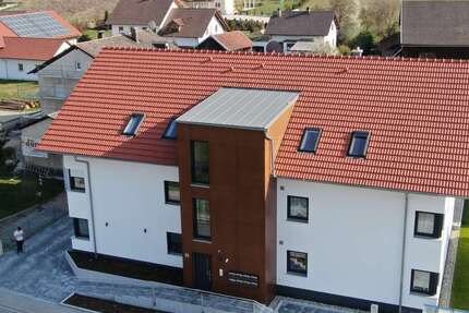 Wohnung Leiblfing Hankofen - 3 Zimmer, 83 m&sup2;, 740&euro; | Angebot:26673078
