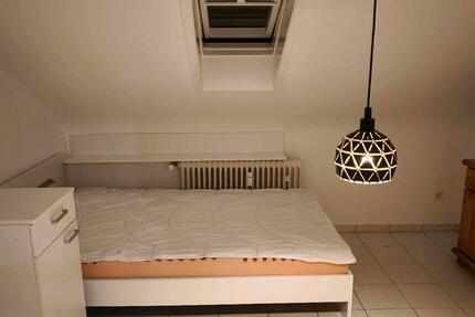 Wohnen auf Zeit Esslingen am Neckar Hegensberg - 4 Zimmer, 25 m&sup2;, 550&euro; | Angebot:26023695