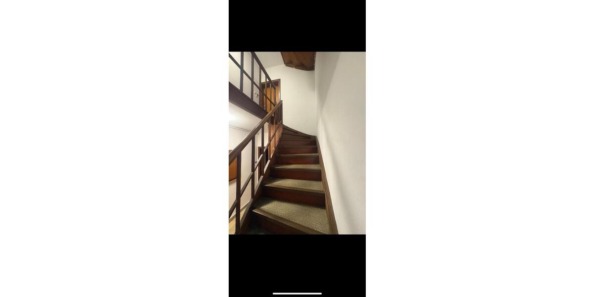 Wohnen auf Zeit Köln Nippes - 10 Zimmer, 150 m&sup2;, 14&euro; | Angebot:25424538