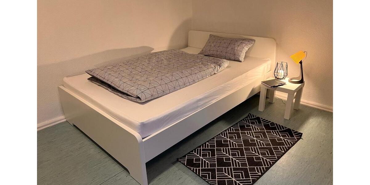 Wohnen auf Zeit Kiel Gaarden-Ost - 1 Zimmer, 18 m&sup2;, 585&euro; | Angebot:26039278