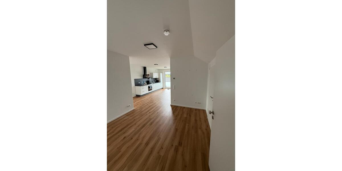 Dachgeschoßwohnung Bodenwöhr - 2 Zimmer, 72 m&sup2;, 648&euro; | Angebot:26614902