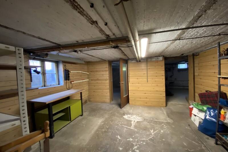 Einfamilienhaus Frankfurt am Main Sossenheim - 7 Zimmer, 137 m&sup2;, 3.900&euro; | Angebot:26107083