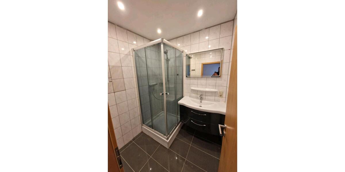 Etagenwohnung Völklingen - 4 Zimmer, 80 m&sup2;, 700&euro; | Angebot:26283695