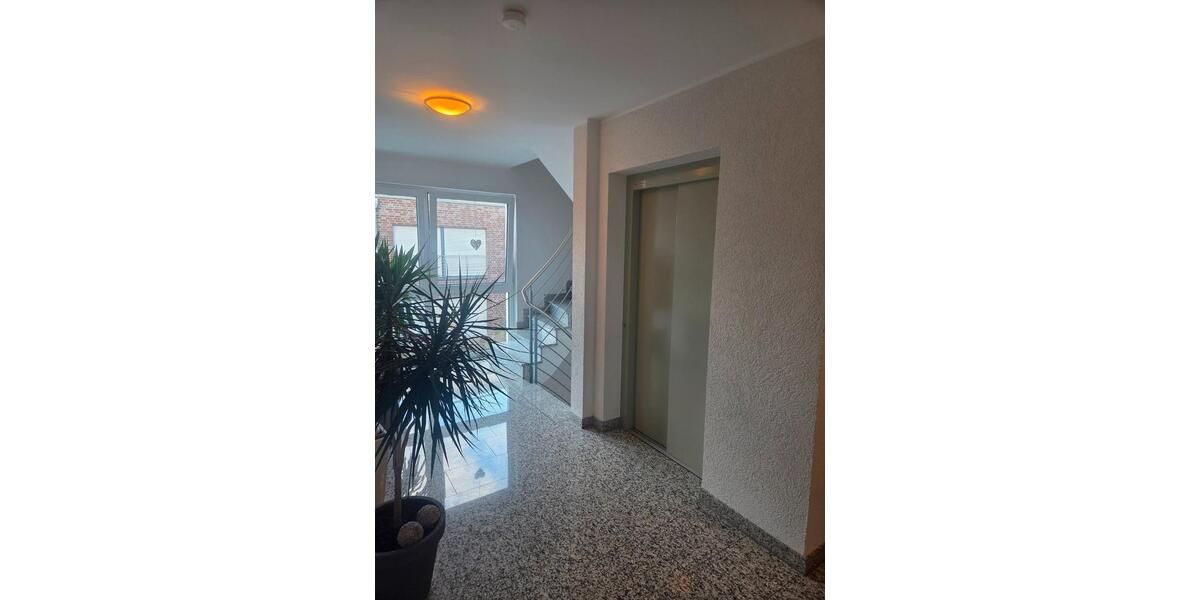 Etagenwohnung Rietberg - 3 Zimmer, 85 m&sup2;, 1.020&euro; | Angebot:26512040