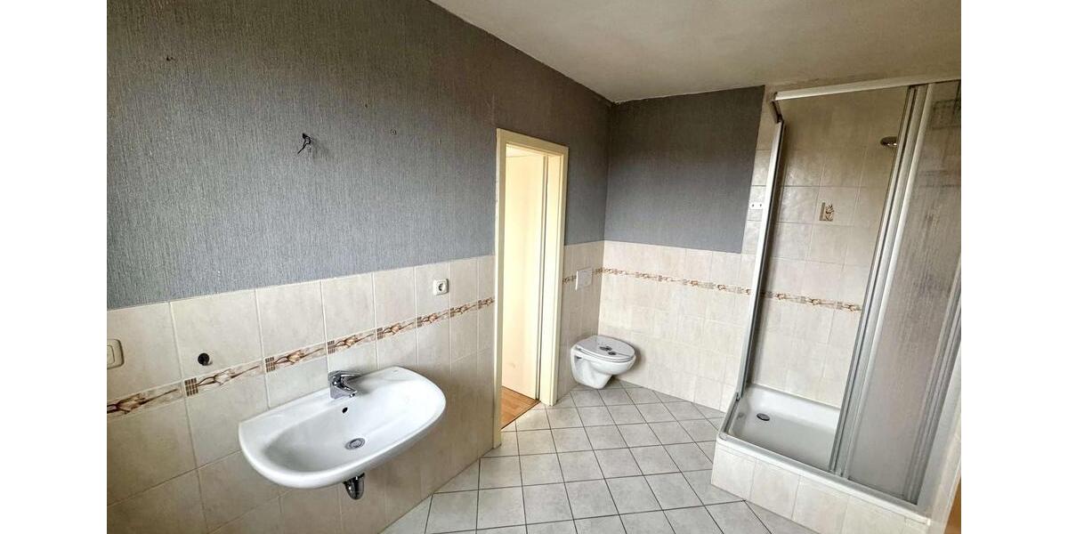 Etagenwohnung Ballenstedt - 2 Zimmer, 82 m&sup2;, 530&euro; | Angebot:24954280