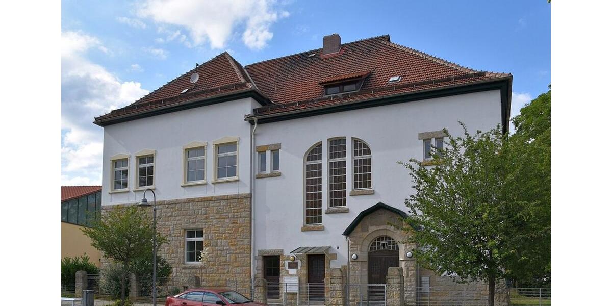 Etagenwohnung Blankenburg (Harz) - 3 Zimmer, 126 m&sup2;, 670&euro; | Angebot:21395487