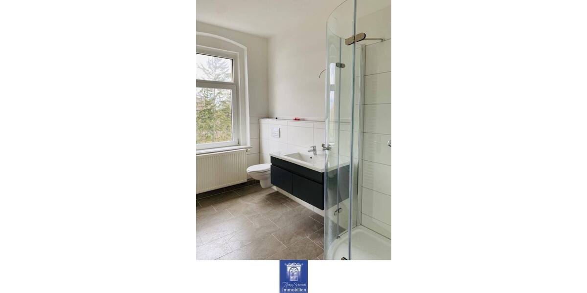 Etagenwohnung Hartha - 3 Zimmer, 72 m&sup2;, 404&euro; | Angebot:26161480