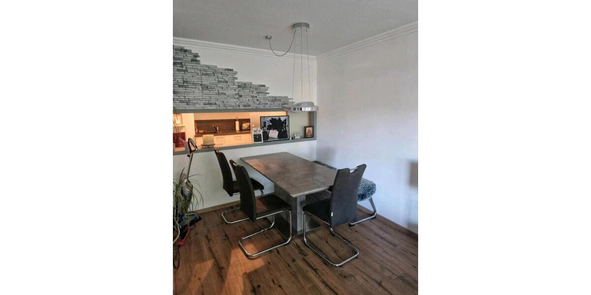 Etagenwohnung Schwebheim - 2 Zimmer, 1.250&euro; | Angebot:22606878
