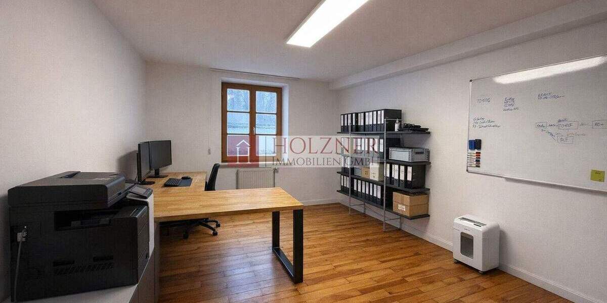 Gewerbeobjekt Landshut Altstadt - 3 Zimmer, 104 m&sup2;, 1.150&euro; | Angebot:25707272