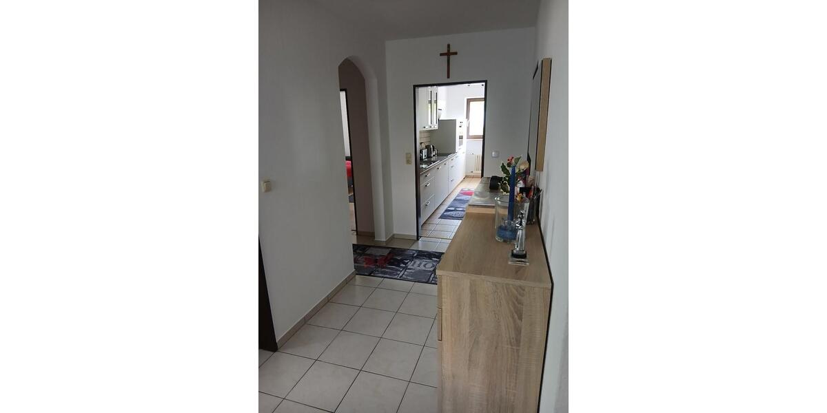 Etagenwohnung Gunzenhausen - 3 Zimmer, 93 m&sup2;, 795&euro; | Angebot:26658354