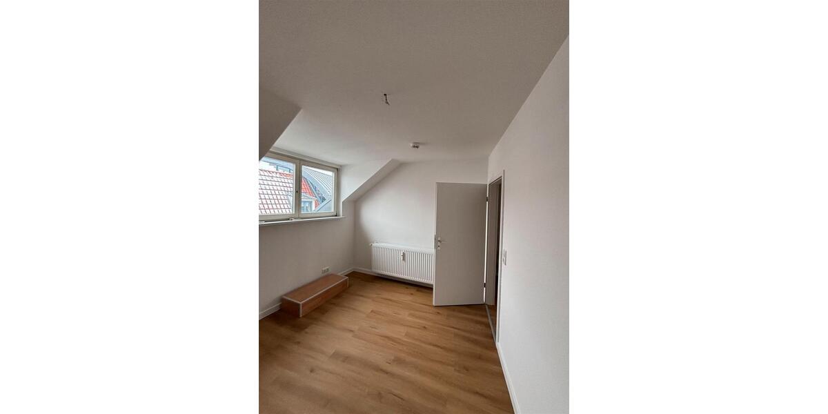 Dachgeschoßwohnung Stendal - 2 Zimmer, 50 m&sup2;, 470&euro; | Angebot:26233712