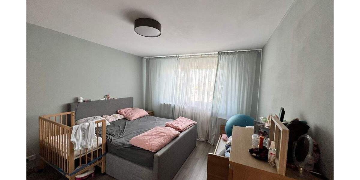 N-Röthenbach! Ruhig + zentral! Moderne 3-Zi.-Whg. mit EBK + Südbalkon! 3 zimmer