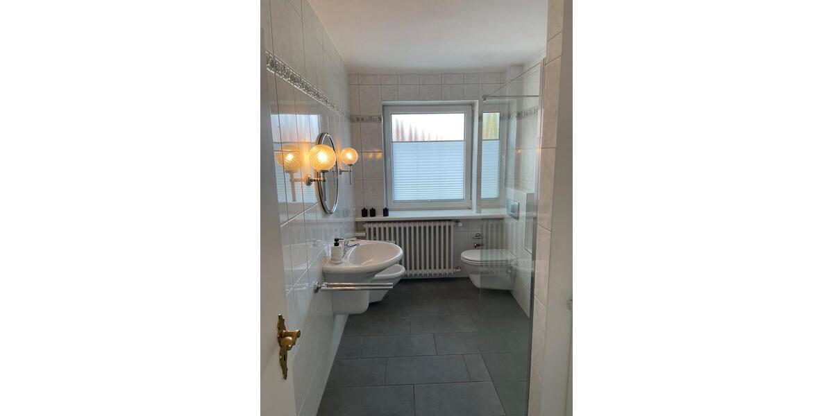 Wohnen auf Zeit Braunschweig Lehndorf-Watenbüttel - 8 Zimmer, 100 m&sup2;, 25&euro; | Angebot:26021240