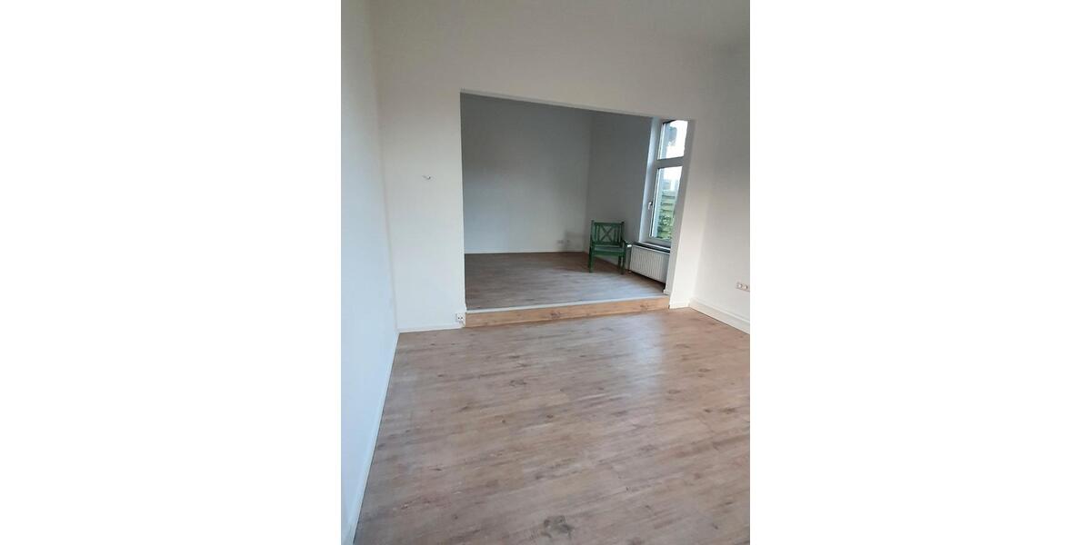 Etagenwohnung Oldenburg Ziegelhof - 3 Zimmer, 120 m&sup2;, 1.190&euro; | Angebot:26699482