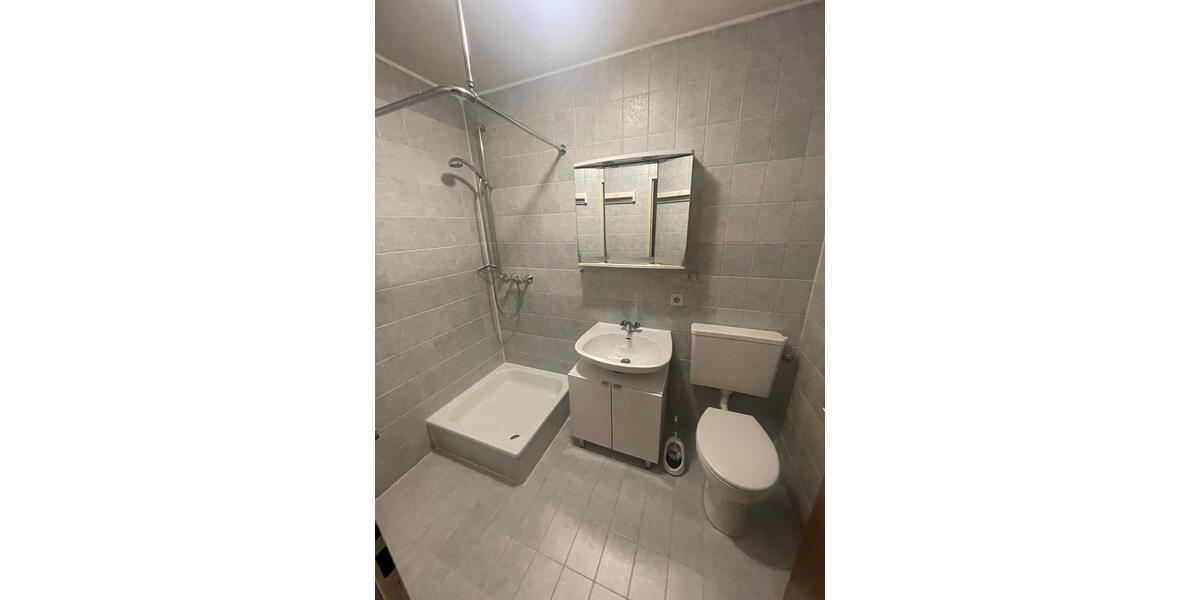 Etagenwohnung Trier Kürenz - 1 Zimmer, 24 m&sup2;, 350&euro; | Angebot:24964476