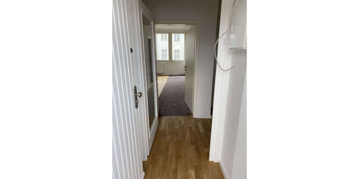 Etagenwohnung Berlin Charlottenburg - 2 Zimmer, 53 m&sup2;, 1.156&euro; | Angebot:27026674