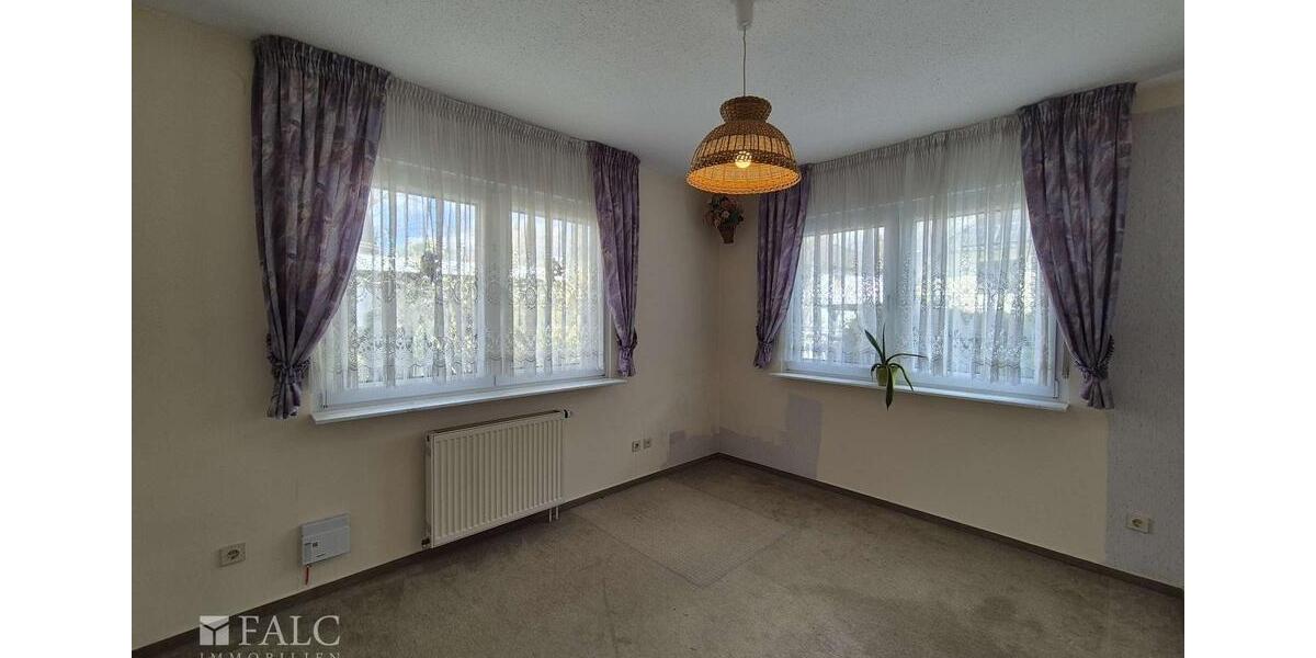 Erdgeschoßwohnung Königs Wusterhausen - 4 Zimmer, 93 m&sup2;, 1.767&euro; | Angebot:26003510