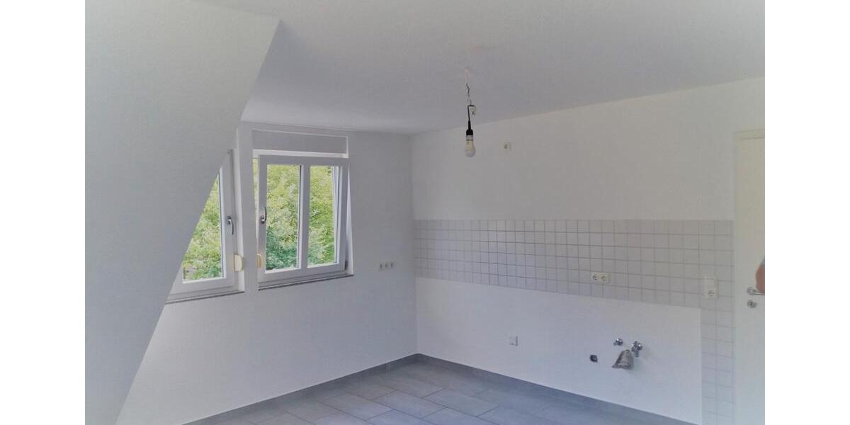 Dachgeschoßwohnung Siegen Kaan-Marienborn - 3 Zimmer, 88 m&sup2;, 940&euro; | Angebot:26442780