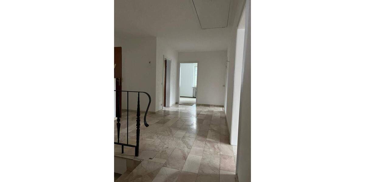 Einfamilienhaus Bad Sobernheim - 4 Zimmer, 173 m&sup2;, 1.500&euro; | Angebot:25741736