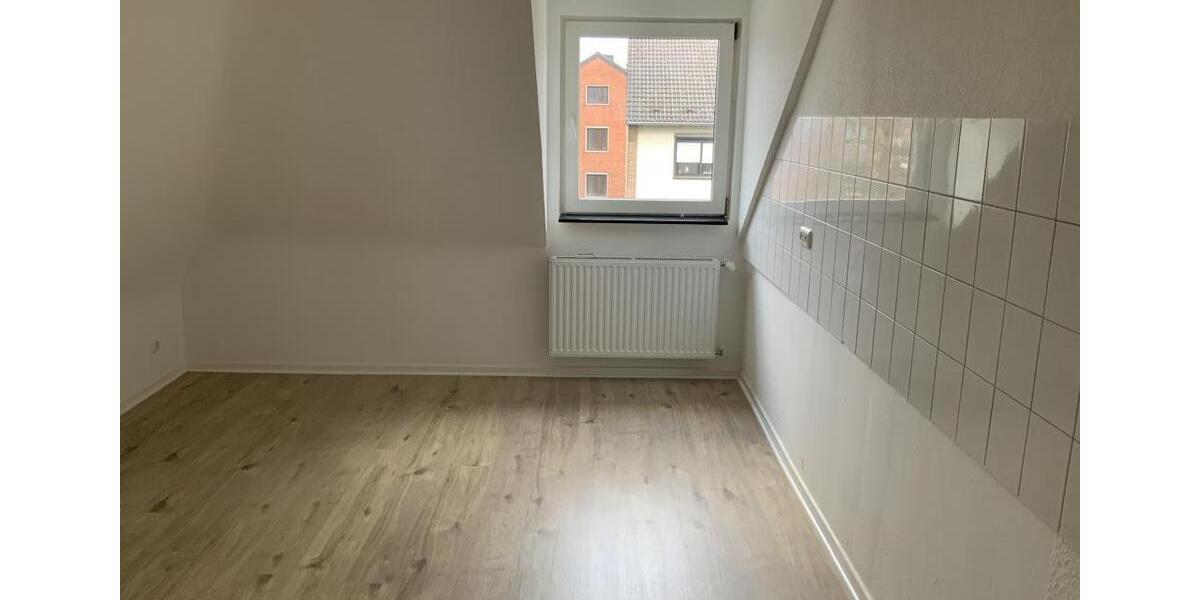Etagenwohnung Mönchengladbach Süd - 2 Zimmer, 64 m&sup2;, 649&euro; | Angebot:26264805
