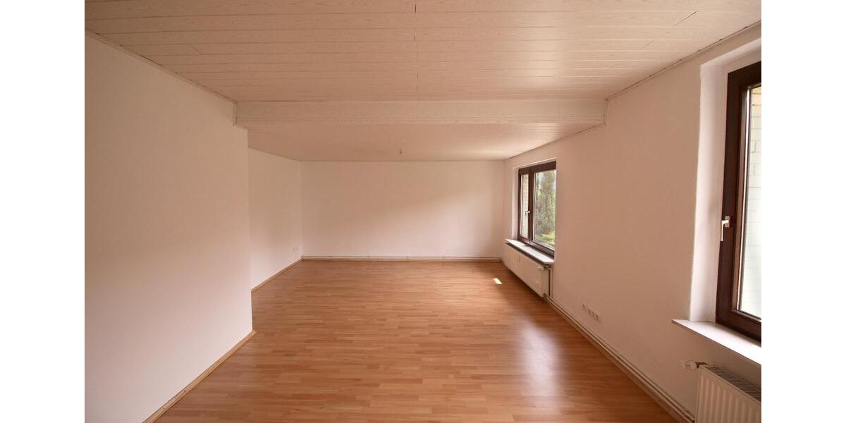 Schöne, helle 3-Zimmer-Maisonette-Wohnung in Veltenhof 3 zimmer