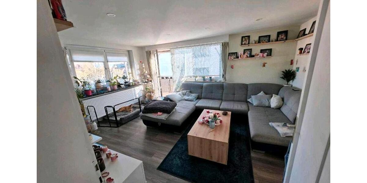 Etagenwohnung Köngen - 4 Zimmer, 80 m&sup2;, 1.650&euro; | Angebot:26177054