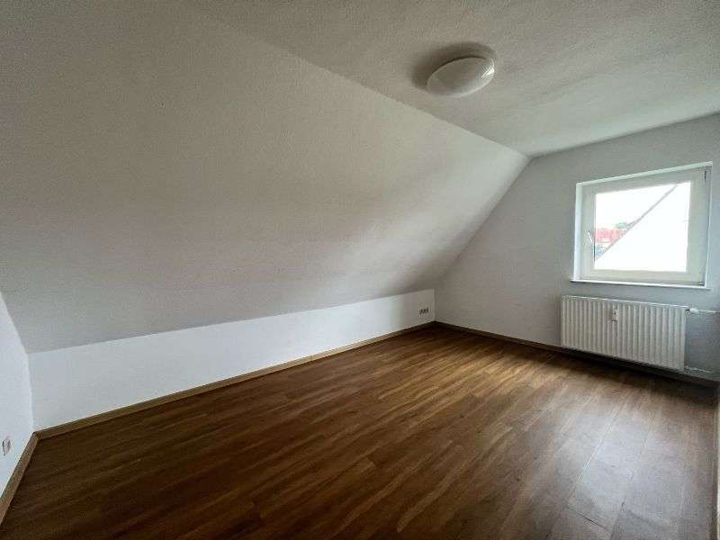 Wohnung zum Mieten in Uelzen 375 € 47.05 m²