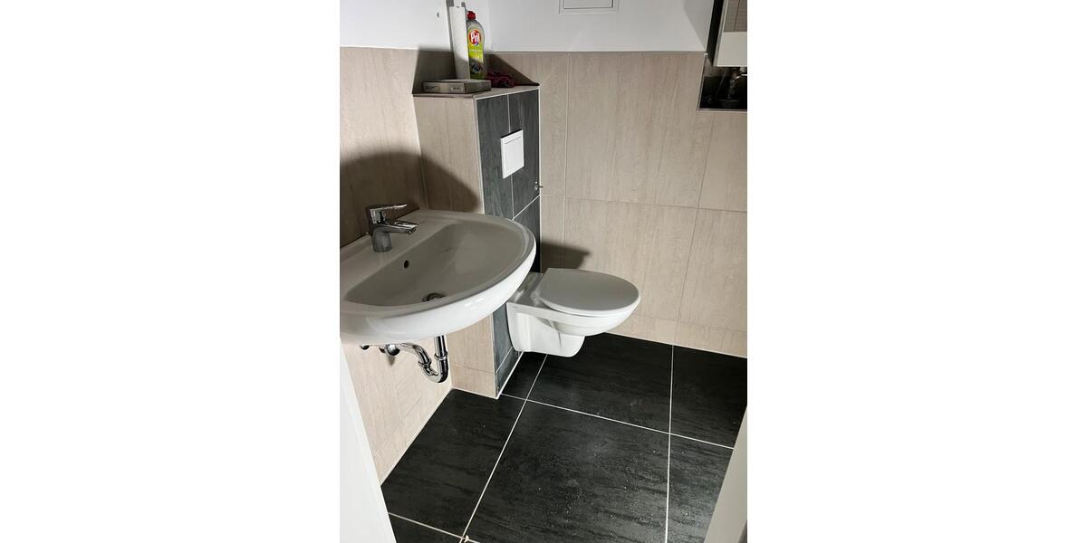 Erdgeschoßwohnung Hildesheim Itzum-Marienburg - 3.5 Zimmer, 900 m&sup2;, 900&euro; | Angebot:25335243