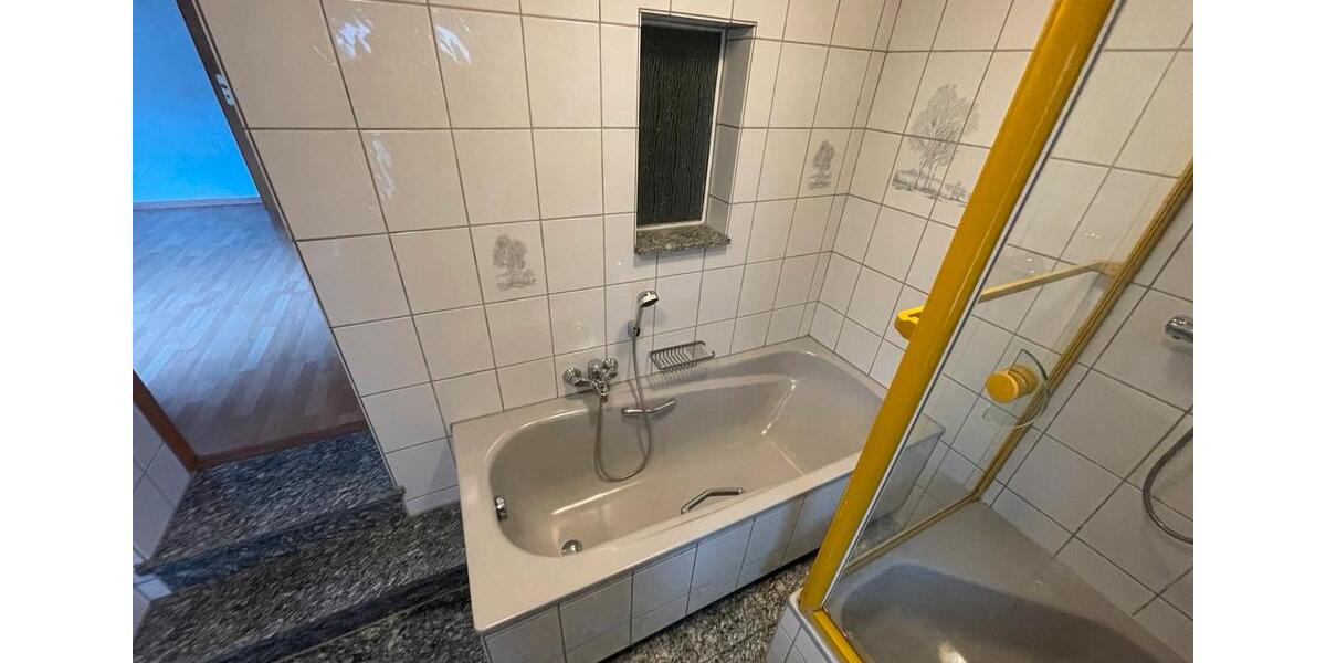Erdgeschoßwohnung Velbert Velbert-Mitte - 2 Zimmer, 55 m&sup2;, 590&euro; | Angebot:24984886