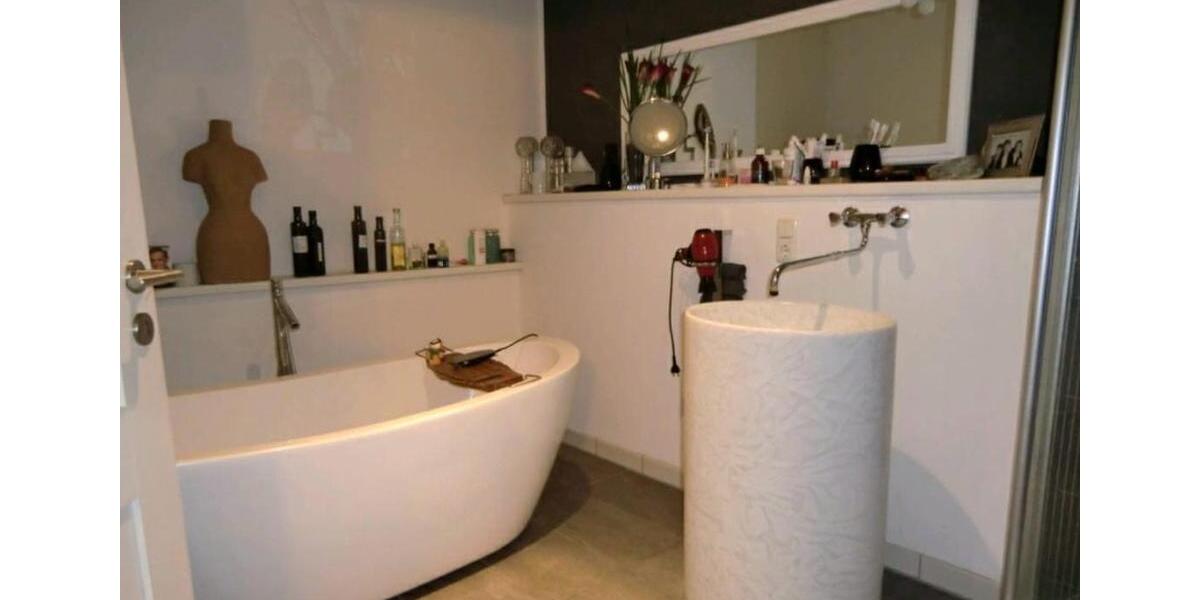 Etagenwohnung Kempten (Allgäu) Auf der Halde - 2 Zimmer, 80 m&sup2;, 1.350&euro; | Angebot:26032292