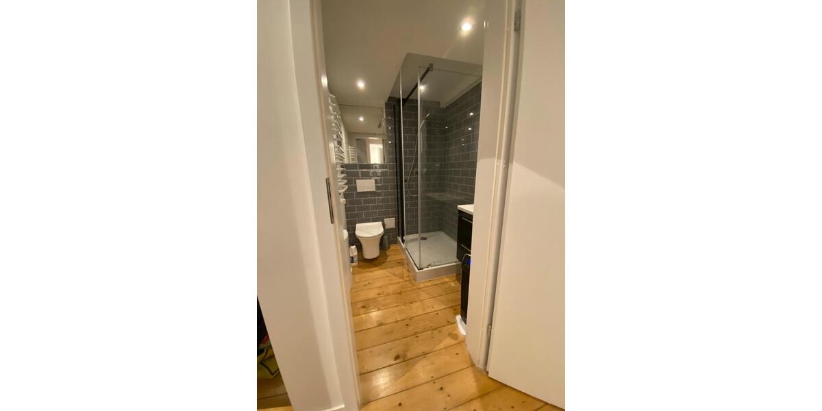 Erdgeschoßwohnung Hannover - 1 Zimmer, 25 m&sup2;, 690&euro; | Angebot:25640695