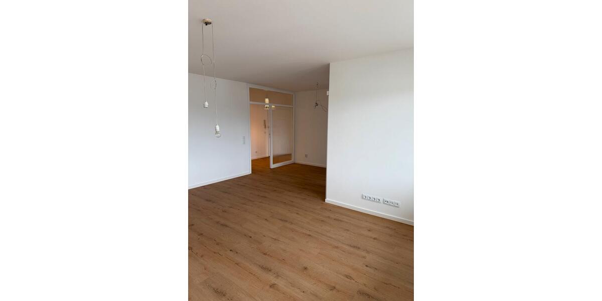 Etagenwohnung Bonn Lannesdorf - 4.5 Zimmer, 98 m&sup2;, 1.450&euro; | Angebot:26639557