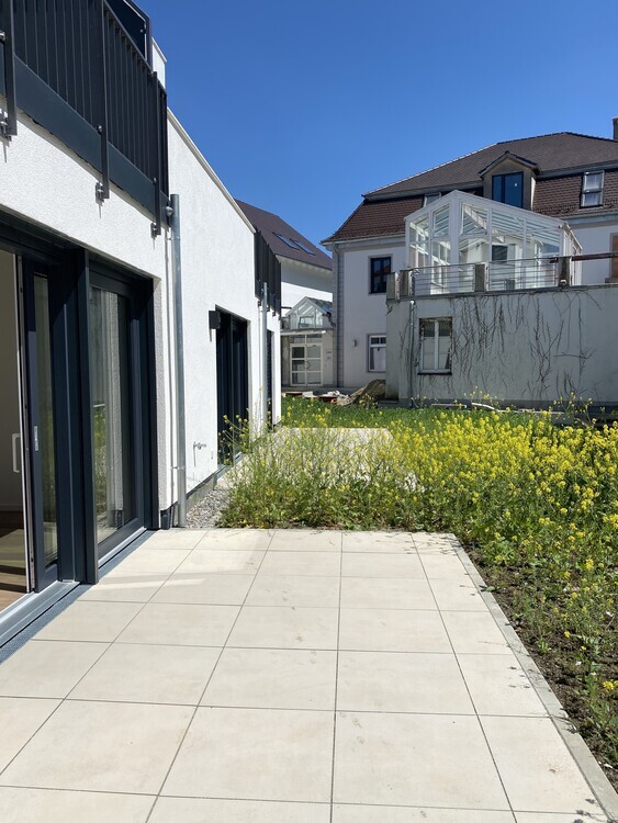 familienfreundliche moderne Erdgeschoßwohnung mit Gartenanteil