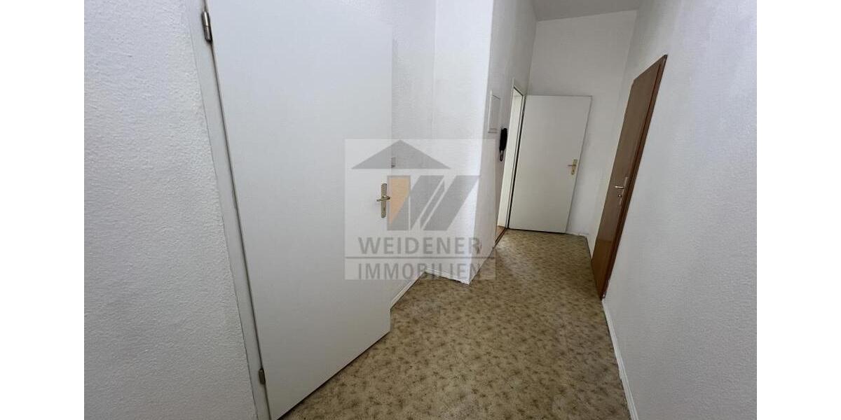 Preiswerte 2 DG-Zimmer Wohnung im Zentrum von Weida! 2 zimmer