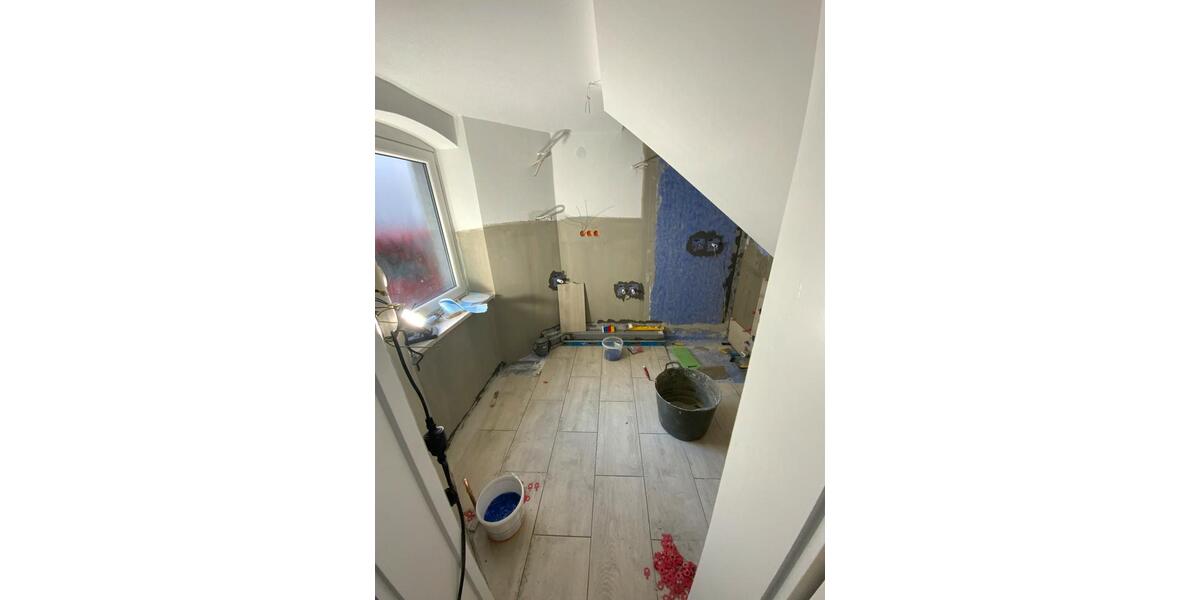 Kernsaniert & mit besonderem Wohngefühl: 2-Zimmer-Maisonette 2 zimmer