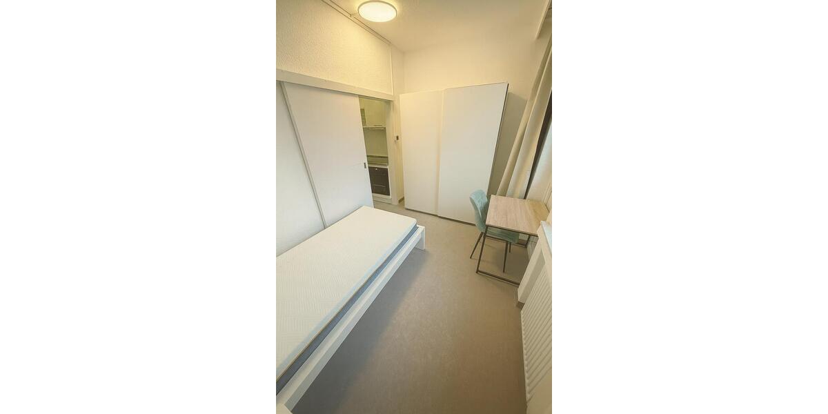 Kleines Zimmer in 4er-WG in Uni-Nähe – möbliert 1 zimmer