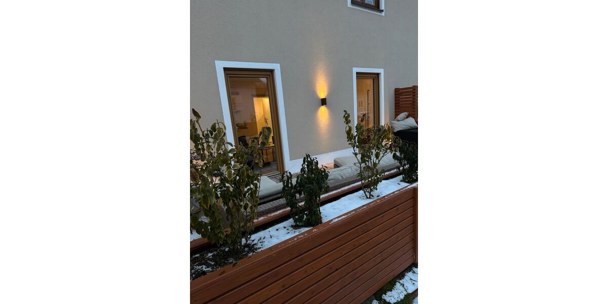 Idyllische Terrassenwohnung mit Wohlfühlfaktor 2 zimmer