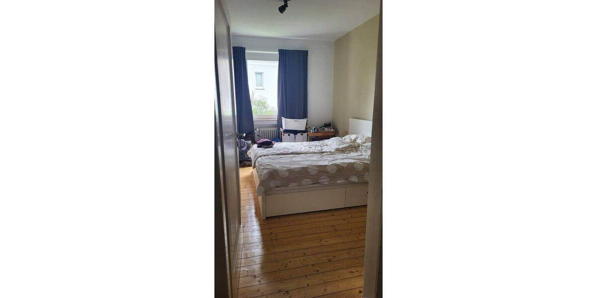 Etagenwohnung Bielefeld Innenstadt - 4 Zimmer, 100 m&sup2;, 1.150&euro; | Angebot:26829460