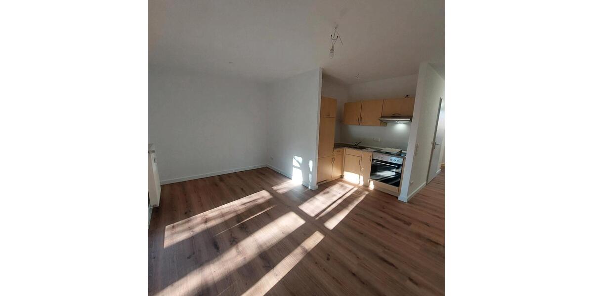 Etagenwohnung Röbel/Müritz Müritz - 3 Zimmer, 67 m&sup2;, 670&euro; | Angebot:25974685