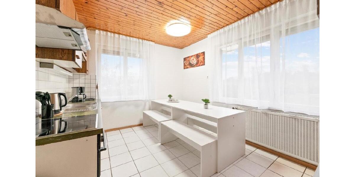 Einfamilienhaus Ofterdingen - 3 Zimmer, 200 m&sup2;, 20&euro; | Angebot:24511697