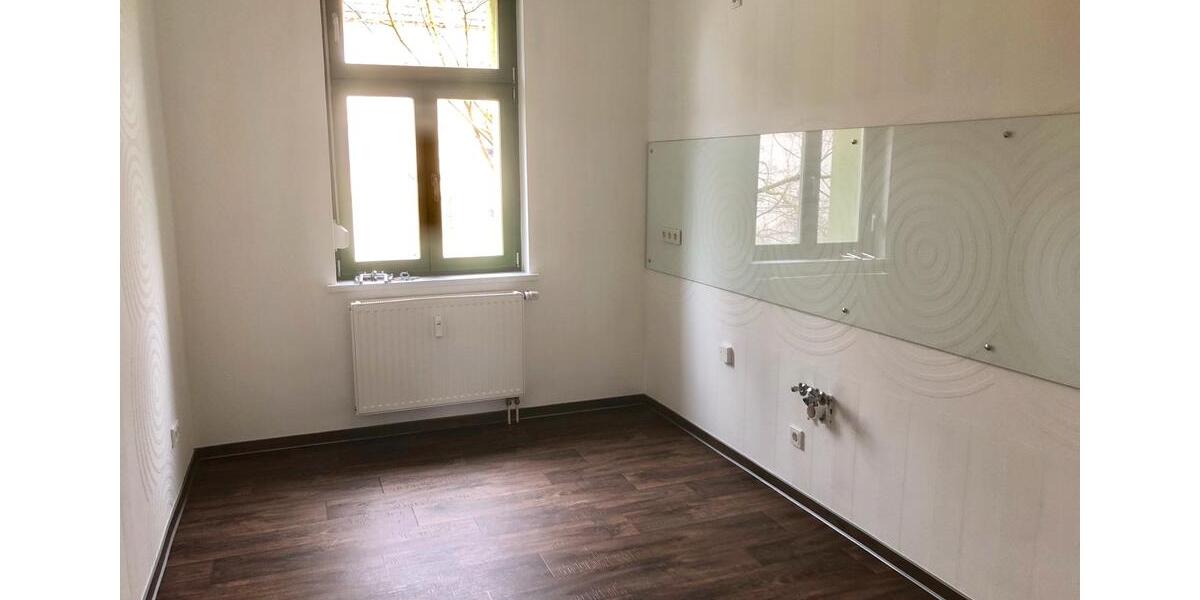 Etagenwohnung Oschersleben (Bode) - 4 Zimmer, 98 m&sup2;, 950&euro; | Angebot:23089804