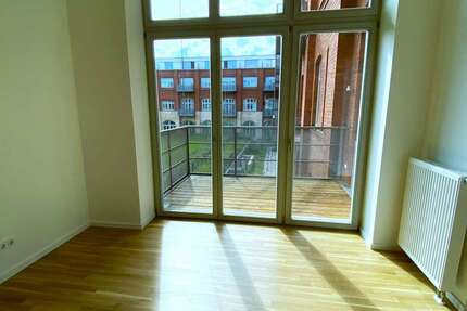 Wohnung zum Mieten in Berlin 996,94 € 52.86 m² 2 zimmer