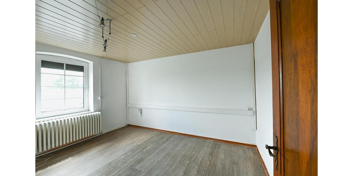 Maisonettenwohnung Bad Segeberg - 4 Zimmer, 82 m&sup2;, 999&euro; | Angebot:25838120